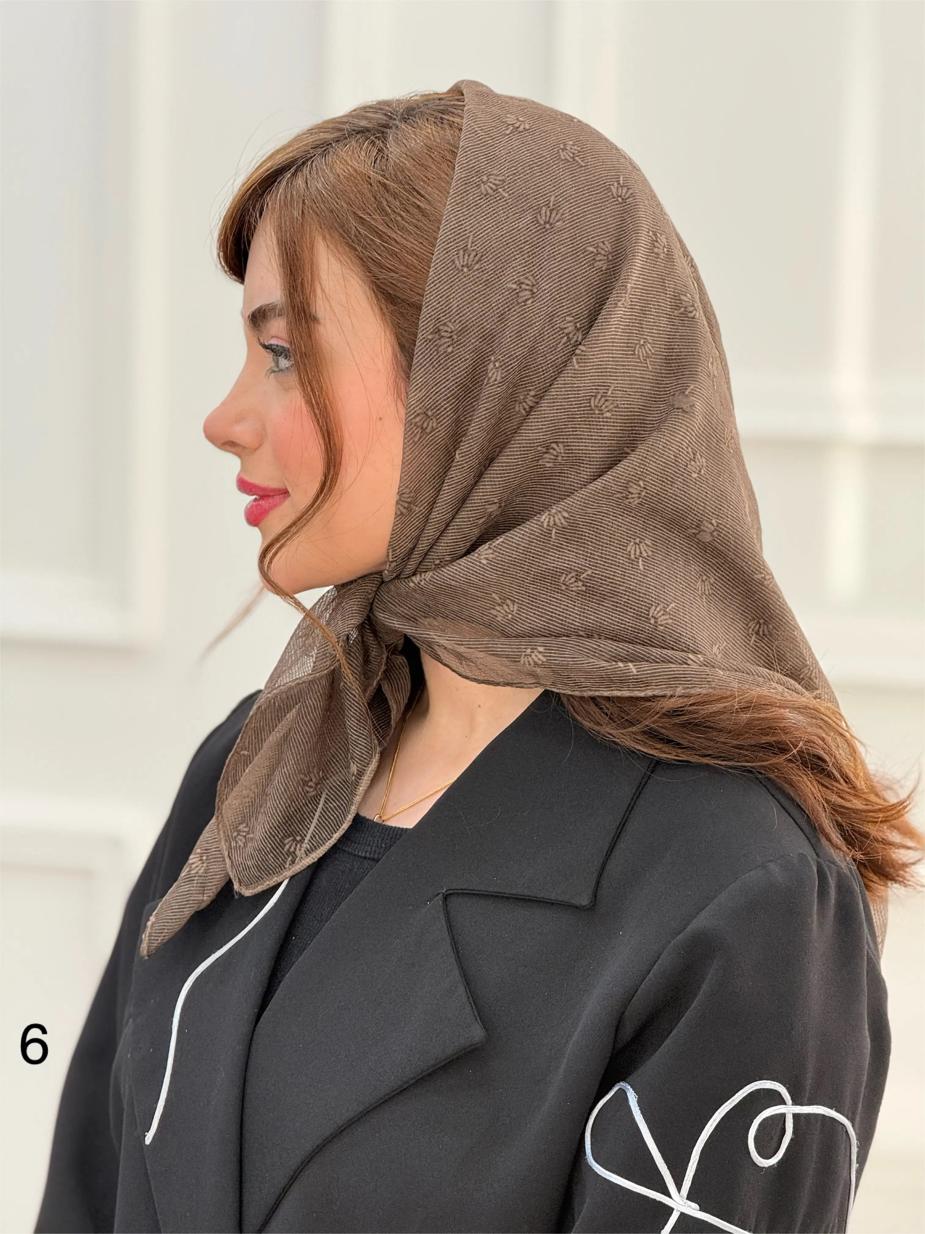 مینی اسکارف حریر طرحدار قهوه ای